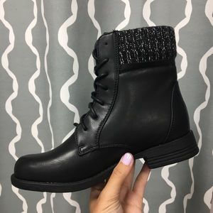 Shoes - Black cuff boot Shoes - Black cuff boot